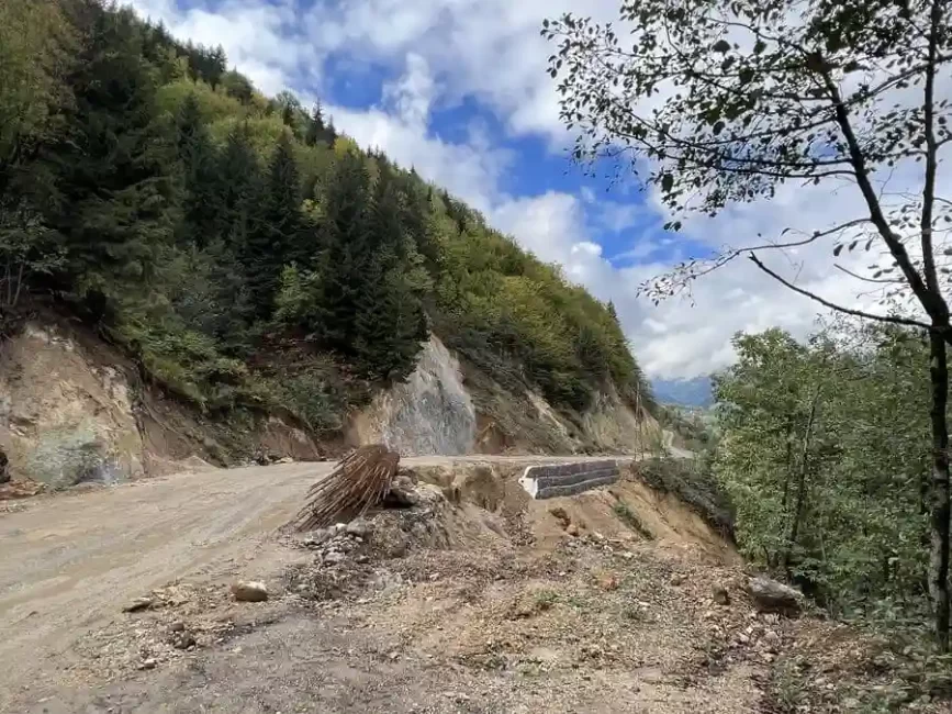 ახალციხე ხულოს დამაკავშირებელი გზა ჯერ არ დასრულებულა